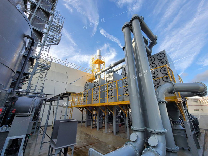 濾筒除塵器vs布袋除塵器：哪種更適合您的車間？